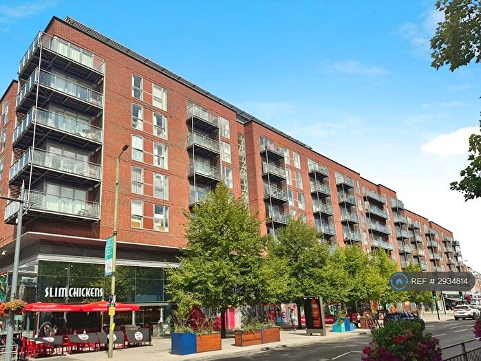 1 Bedroom Flat To Rent In The Heart, Walton-On-Thames, KT12