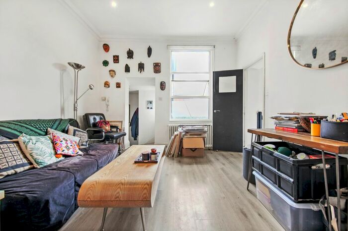 1 Bedroom Flat To Rent In Springwell Avenue, London, NW10