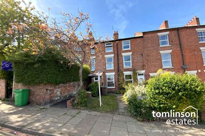 4 Bedroom Terraced House For Sale In Cromwell Street, Nottingham, NG7