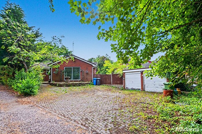 4 Bedroom Bungalow For Sale In Pool Hollow, Runcorn, WA7