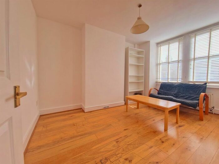 2 Bedroom Maisonette To Rent In Florence Road, London, SW19