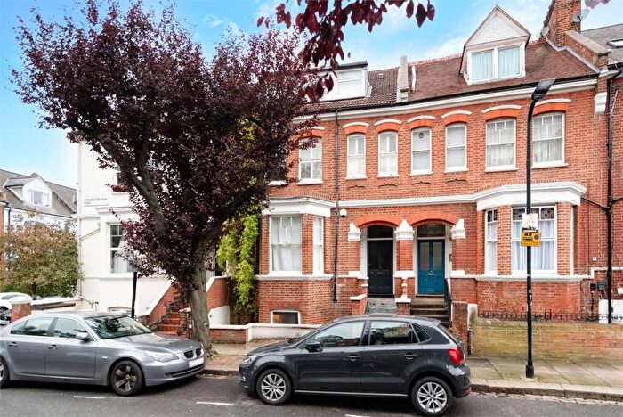1 Bedroom Flat For Sale In Dennington Park Road, West Hampstead, NW6