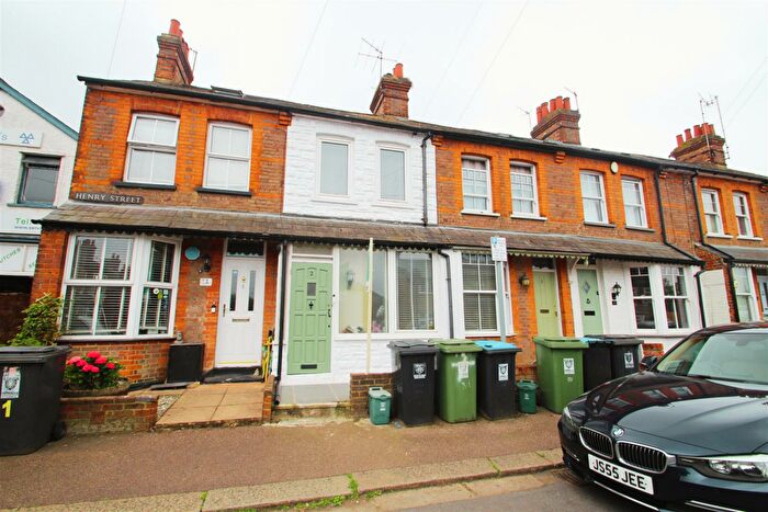 2 Bedroom Terraced House To Rent In Henry Street, Hemel Hempstead, HP3
