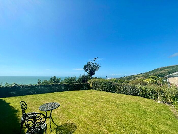 2 Bedroom Bungalow For Sale In Ffordd Pentre Mynach, Barmouth, LL42