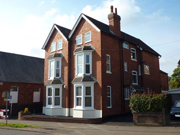 1 Bedroom Apartment To Rent In London Road, Kettering, Northants, NN15