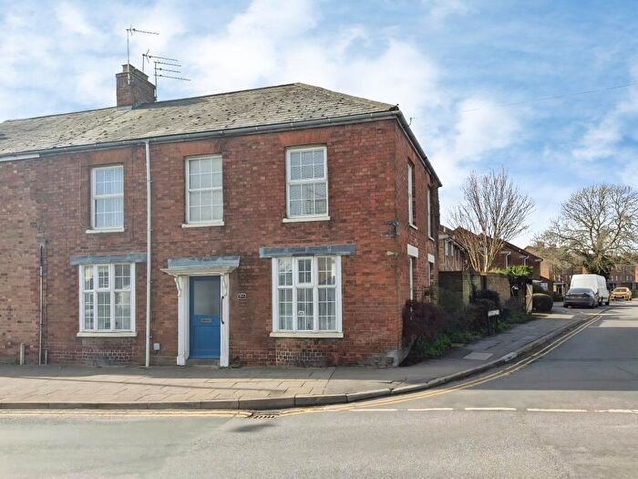 2 Bedroom Flat For Sale In B, Coventry Street, Southam, Warwickshire, CV47