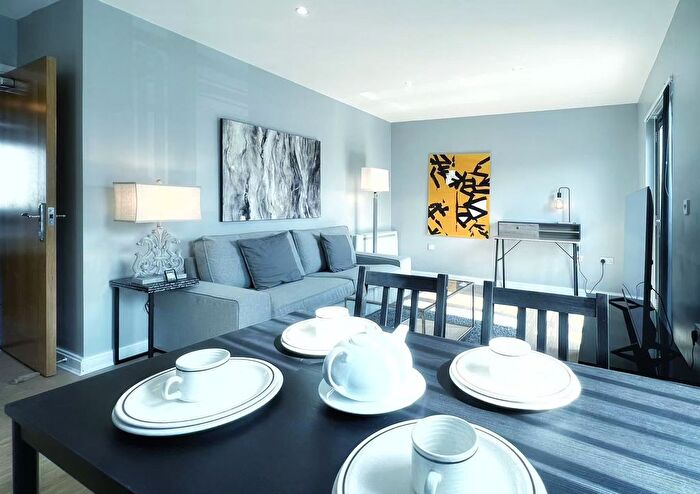 2 Bedroom Flat To Rent In St. Catherines Court, Maritime Quarter, Swansea, SA1