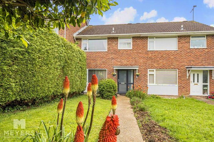 4 Bedroom Terraced House For Sale In Jubilee Road, Corfe Mullen, BH21
