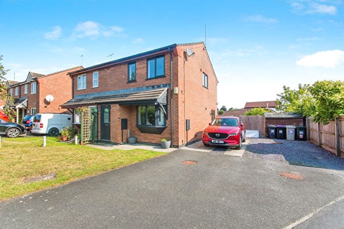 3 Bedroom Semi-detached House For Sale In Magellan Drive, Spilsby, PE23