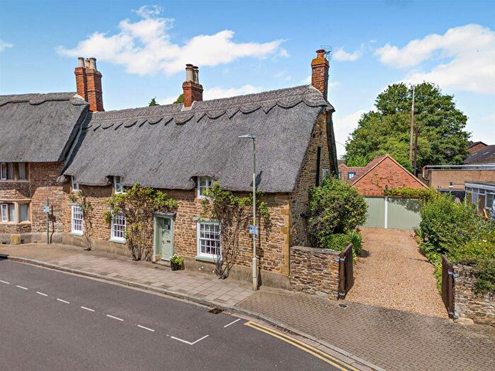 6 Bedroom Character Property For Sale In Northgate, Oakham, Rutland, LE15