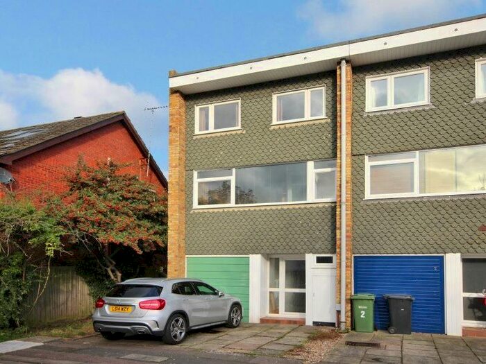 3 Bedroom End Of Terrace House To Rent In Haddon Court, Shakespeare Road, Harpenden, AL5