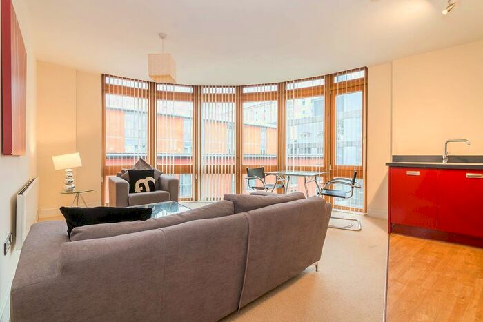 2 Bedroom Flat To Rent In Postbox, Upper Marshall Street, B1