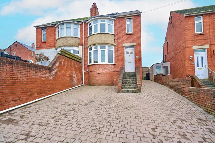 3 Bedroom Semi Detached House For Sale In Chickerell Road, Weymouth, DT4