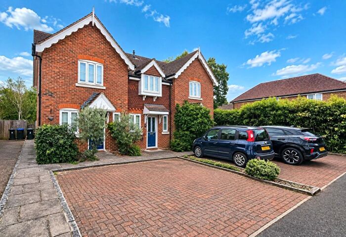 2 Bedroom End Terrace House For Sale In Woodside, New Haw, Addlestone, KT15