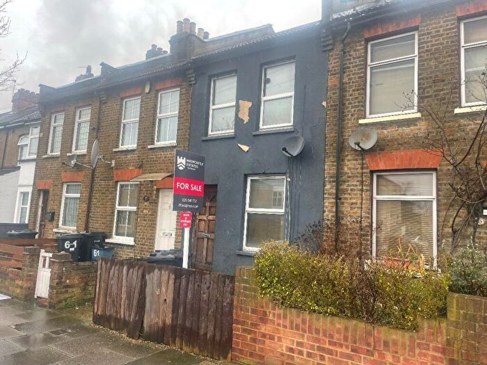 2 Bedroom Terraced House For Sale In Perrymans Farm Road, Ilford, IG2