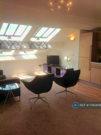 1 Bedroom Penthouse To Rent In Charter House, Preston, PR1