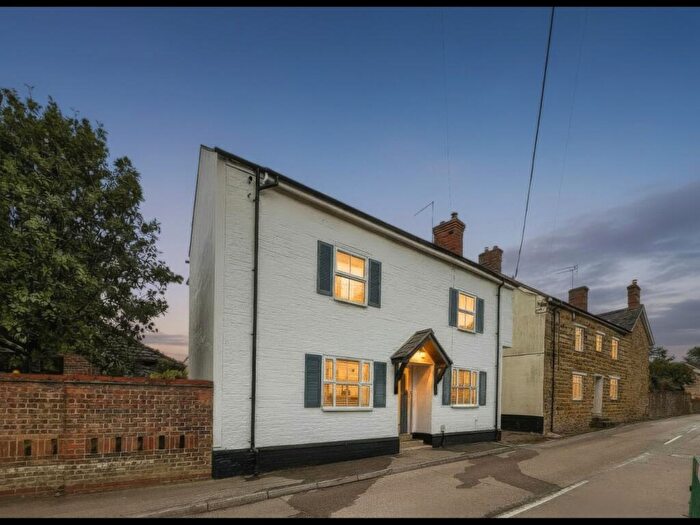 3 Bedroom Detached House For Sale In High Street, Astcote, Towcester, NN12