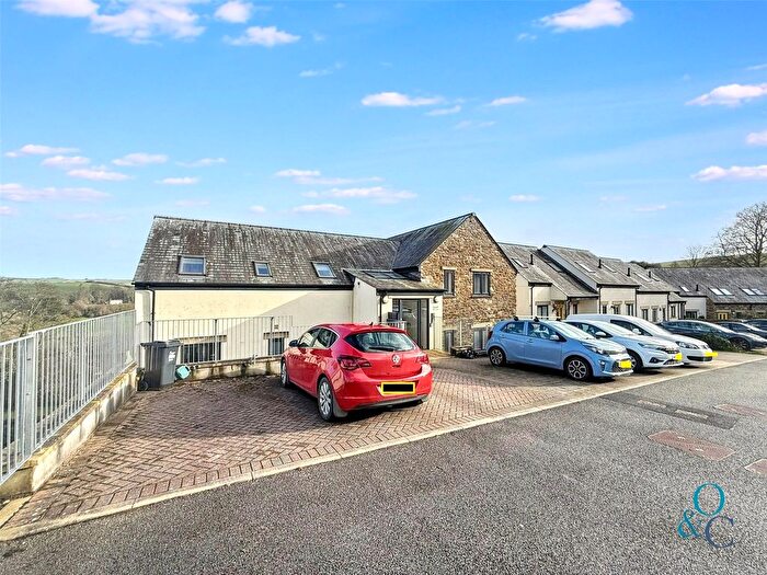 2 Bedroom Flat For Sale In Montfort House, Cardinham Close, Lostwithiel, Cornwall, PL22
