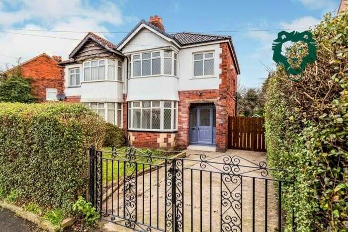 3 Bedroom Semi-Detached House To Rent In Selby Road, Halton, Leeds, LS15