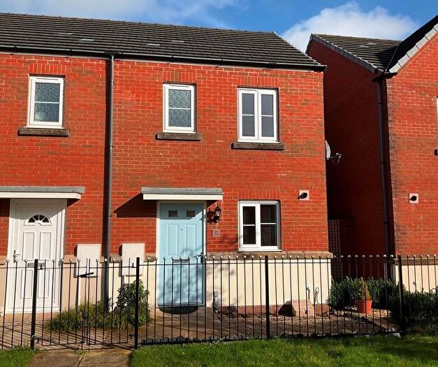 2 Bedroom Semi-Detached House To Rent In Rhodfa Delme, Llanelli, Carmarthenshire., SA15