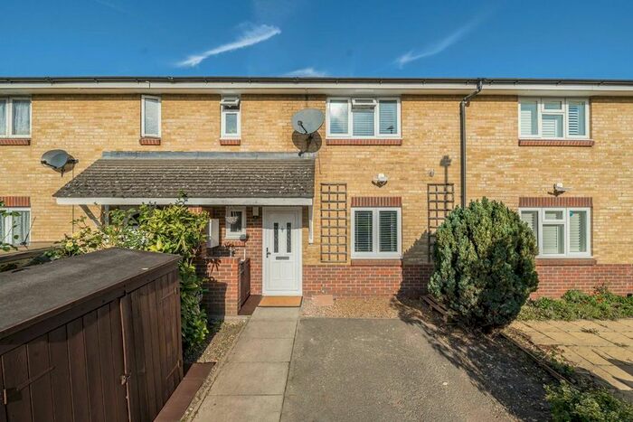 3 Bedroom Property To Rent In Blenheim Way, Isleworth, TW7