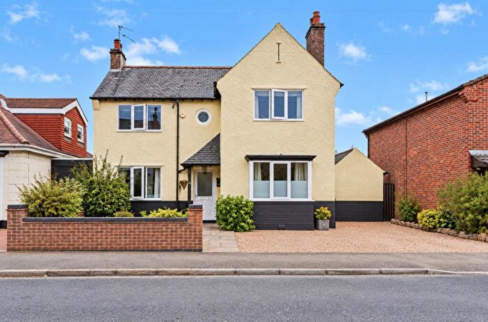 4 Bedroom Detached House For Sale In Curzon Street, Long Eaton, NG10