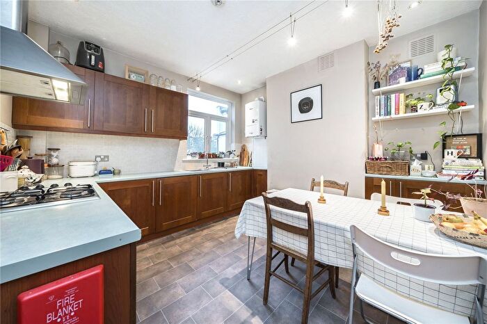 2 Bedroom Flat For Sale In Comerford Road, Brockley, SE4