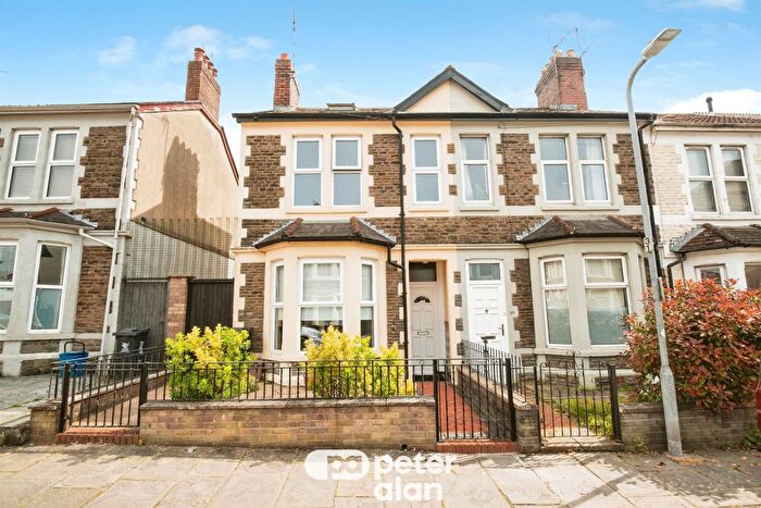 3 Bedroom End Of Terrace House For Sale In Moorland Road, Cardiff, CF24
