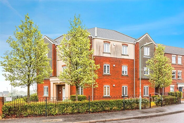 2 Bedroom Flat To Rent In Wedderburn Avenue, Beggarwood, Basingstoke, RG22