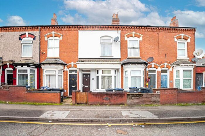 3 Bedroom Terraced House For Sale In Percy Road, Birmingham, B11
