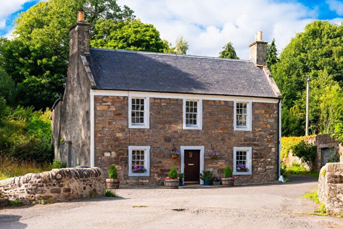 3 Bedroom Detached House For Sale In Balmblae, Falkland, KY15