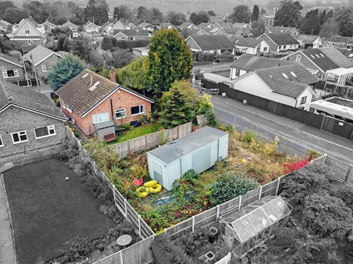 2 Bedroom Detached Bungalow For Sale In Paddock Close, Calverton, NG14