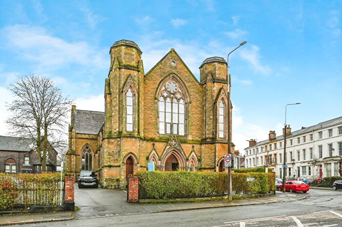 2 Bedroom Flat For Sale In Belvidere Road, Princes Park, Liverpool, Merseyside, L8