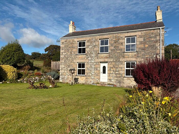 4 Bedroom Country House For Sale In Perranwell Station, Truro, TR3