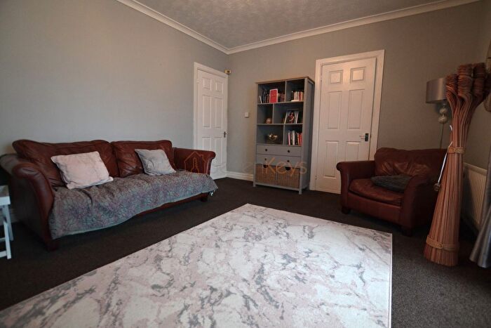 2 Bedroom Flat For Sale In Newton Street, Dunston, Gateshead, Tyne And Wear, NE11