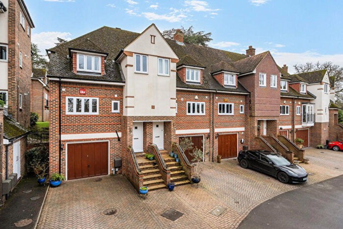 3 Bedroom End Of Terrace House For Sale In St. Nicholas Crescent, Pyrford, GU22