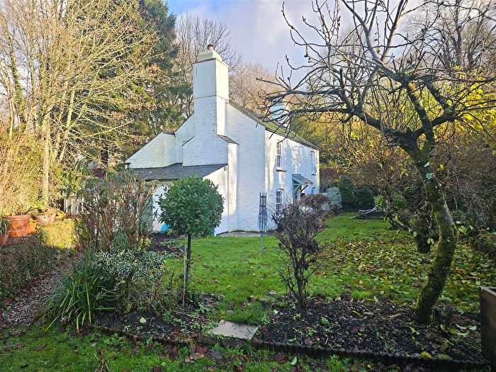 3 Bedroom Cottage For Sale In Peter Tavy, Tavistock, PL19