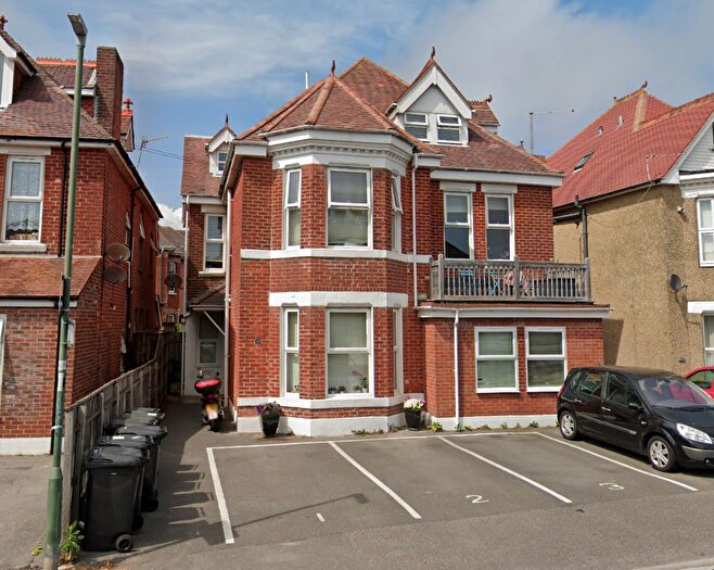 2 Bedroom Flat To Rent In Cecil Road, Boscombe, BH5