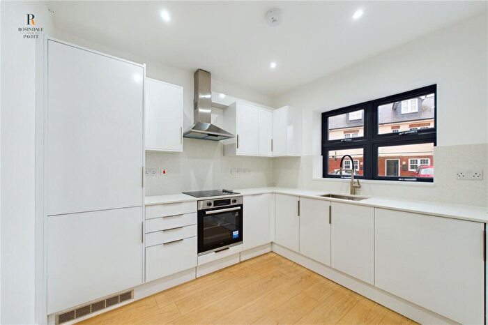 3 Bedroom End Of Terrace House For Sale In Palmerston Road, Sutton, SM1