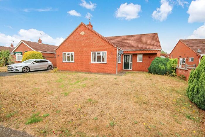 3 Bedroom Detached Bungalow To Rent In Mountbatten Road, Dersingham, PE31