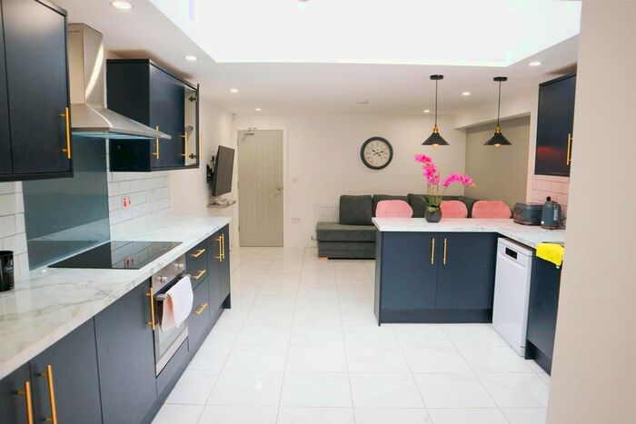 5 Bedroom Terraced House To Rent In Hugh Road, Coventry, CV3