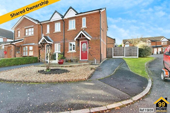 1 Bedroom End Of Terrace House For Sale In Sutton Way, Hadfield, Hyde, SK13