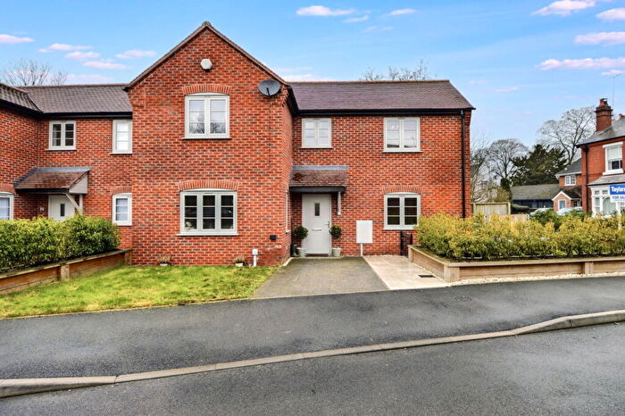 2 Bedroom End Of Terrace House To Rent In Bellamy Close, Belbroughton, Nr Stourbridge, DY9