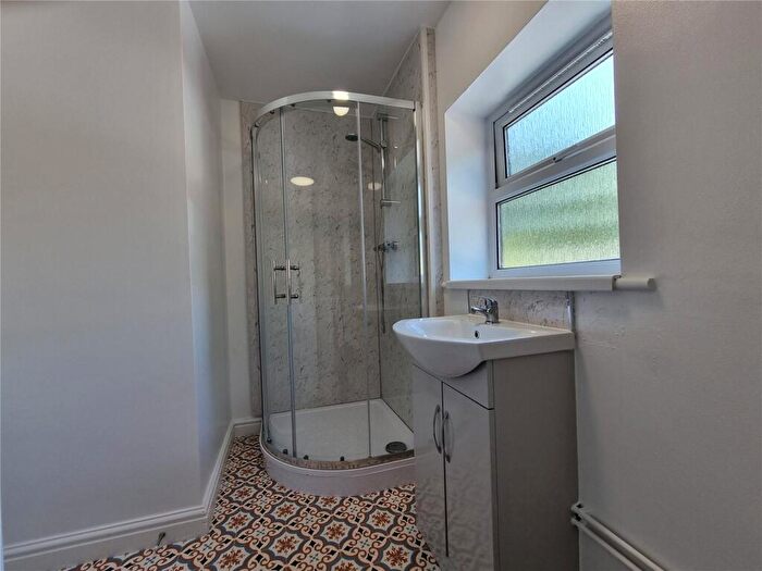1 Bedroom Apartment To Rent In Second Avenue, Nottingham, Nottinghamshire, NG7