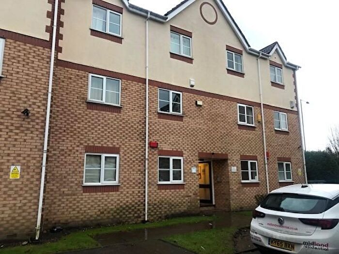 2 Bedroom Flat To Rent In Hoffbeck Court, Bordesley Village, B9