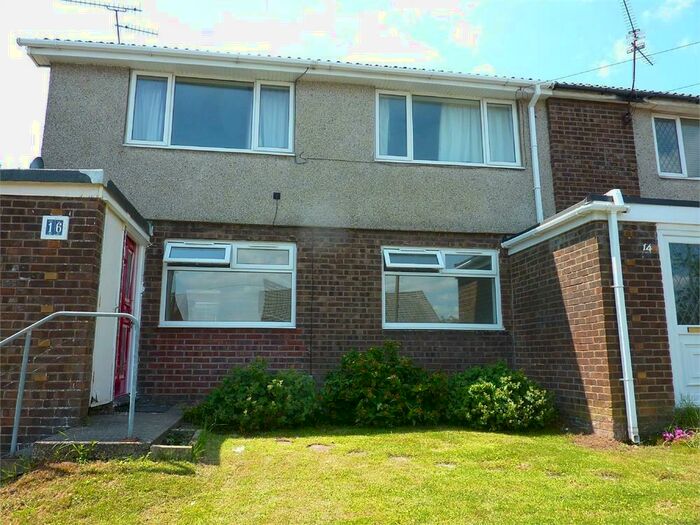 2 Bedroom Flat To Rent In Barberry Rise, Penarth, CF64