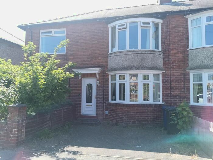 2 Bedroom Flat To Rent In Cornel Road, High Heaton, Newcastle Upon Tyne, NE7