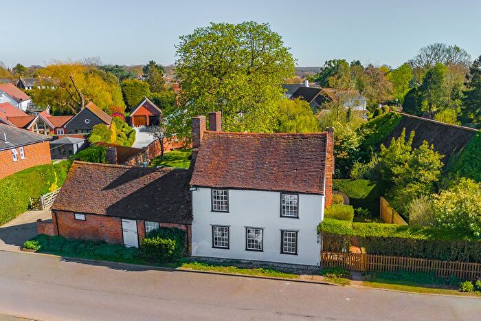 4 Bedroom Detached House For Sale In The Square, Ingatestone, CM4