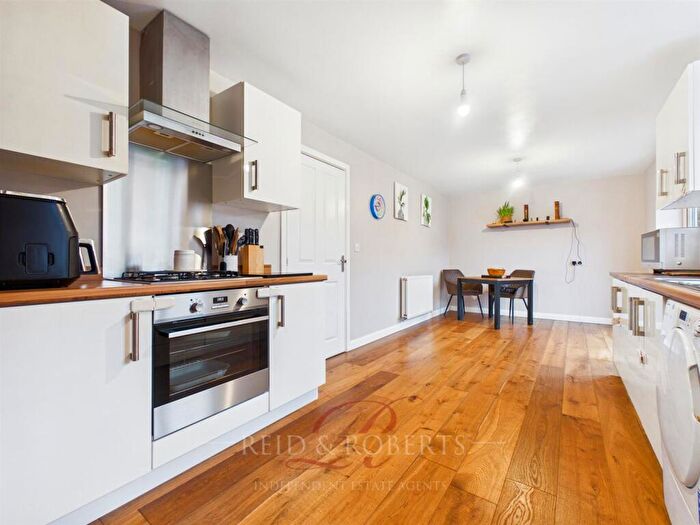 4 Bedroom Detached House For Sale In Cwrt Edwin, Oakenholt, Flint, CH6