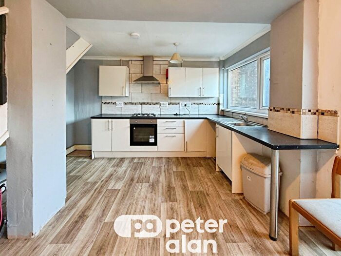 3 Bedroom Property To Rent In Hollybush Road, Cardiff, CF23